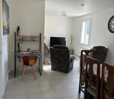 Le Blanc Apartment | La maison du Chef
