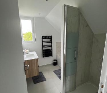 Garancieres Apartment | La maison familliale