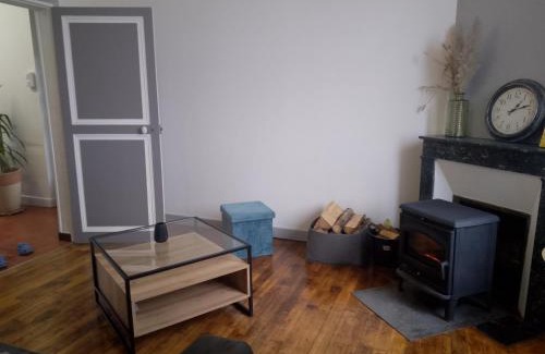 Saint-Hilaire-en-Morvan House | La maisonnette