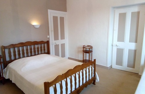 Fresney-le-Vieux House | La mare aux 3 diables