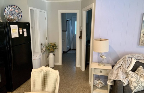 Kiska Beach Cottage | La Maria - Sunnyside Breeze Cottage/Walking Distance to Laguna Beach