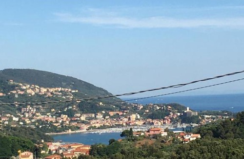 Pitelli Apartment | LA MARINERIA DI LINORIS