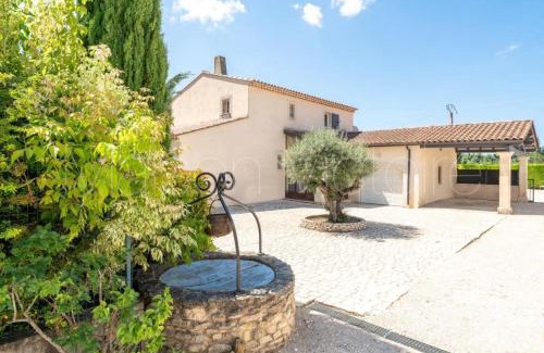 Saumane-de-Vaucluse Villa | La marinette