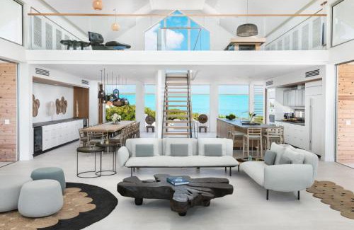 Ocean Point Villa | La Mer South, Luxury Oceanfront on Sapodilla Bay