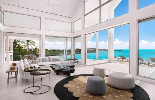 Ocean Point Villa | La Mer South, Luxury Oceanfront on Sapodilla Bay