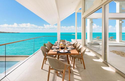 Ocean Point Villa | La Mer South, Luxury Oceanfront on Sapodilla Bay