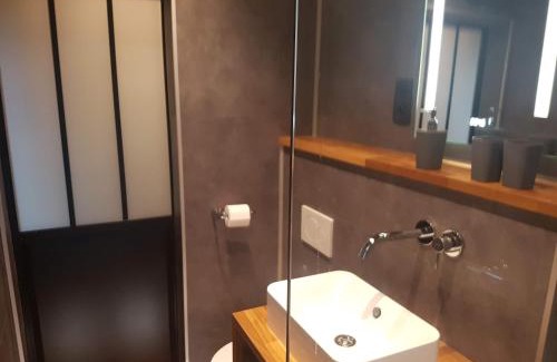 Chodes House | La mignonne des fagnes