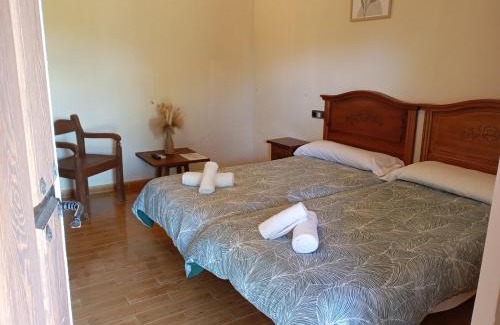 Madrigal de la Vera Hotel | La Muralla de Gredos Hotel Rural