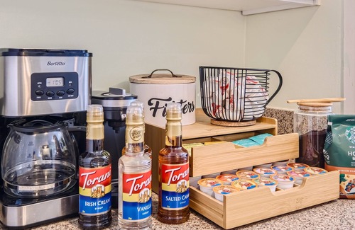 Adams Hill House | LA - PacMan - PingPong Table - Cowboy Pool