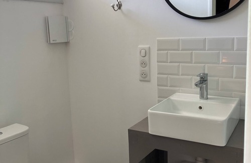 Cahors House | La Pause Cadurcienne CHAMBRE D'HOTES- TABLES D'HOTES