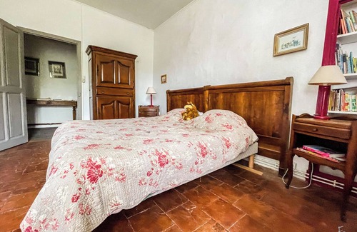 Rochegude Bed & Breakfast | La Pause dans les vignes. near Mont Ventoux, Orange, Vaison and Grignan