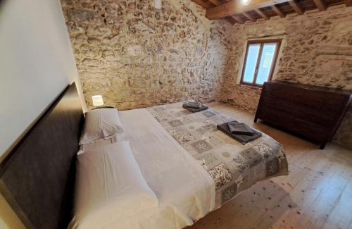 Lumignano Ski Chalet | La Perla a Lumignano - ai piedi della falesia