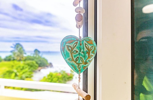 Bas du Fort Apartment | La Perle Fleur D'epée ★