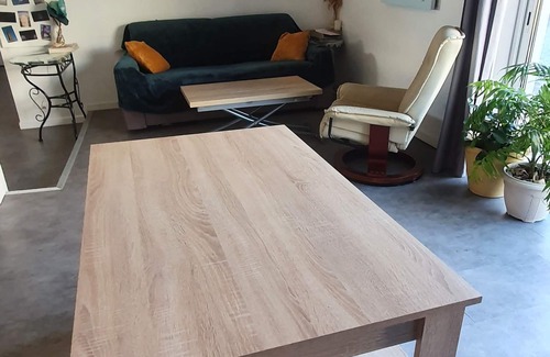 Cote Est Soquence House | La Petite Annexe