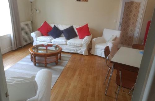 Eymoutiers House | La Petite Cerise