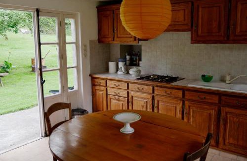 Bernieres-le-Patry House | La petite maison O bord de l'eau