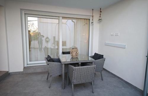 Santa Clara House | La Plácida