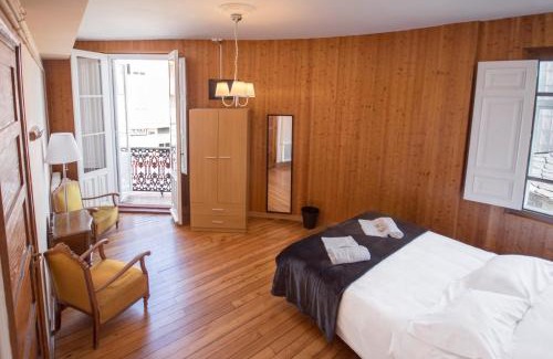 Sarria House | La Posada de La Casona de Sarria