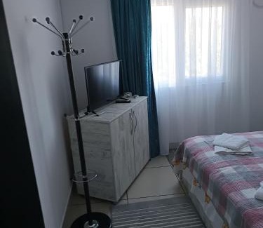 Murighiol House | La Prietenicu