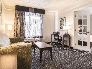 Alexandria Hotel | La Quinta by Wyndham Alexandria Airport