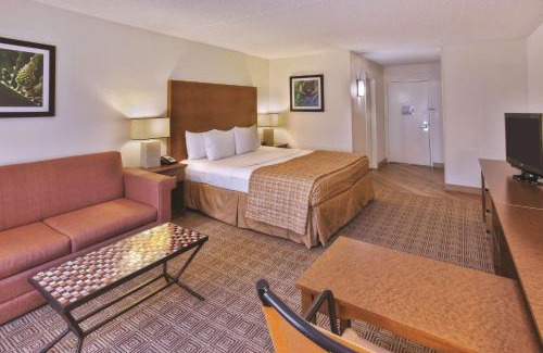 Danbury Hotel | La Quinta by Wyndham Danbury