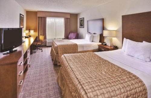 Danbury Hotel | La Quinta by Wyndham Danbury