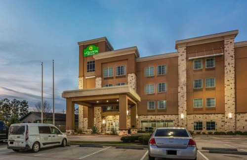 Atascocita Hotel | La Quinta by Wyndham Houston Humble Atascocita
