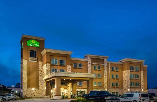 Atascocita Hotel | La Quinta by Wyndham Houston Humble Atascocita
