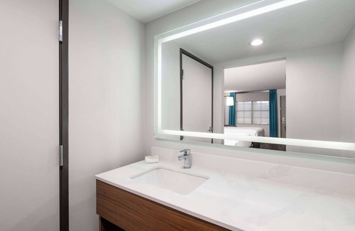 Rancho Penasquitos Hotel | La Quinta Inn by Wyndham San Diego - Miramar