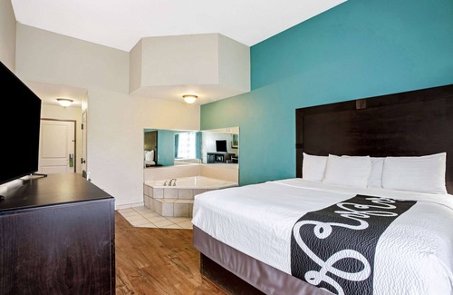 West Panama City Beach Hotel | La Quinta Inn & Suites by Wyndham PCB Pier Park area