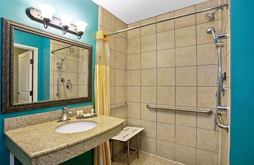 West Panama City Beach Hotel | La Quinta Inn & Suites by Wyndham PCB Pier Park area