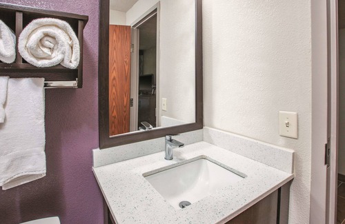 Fiskdale Hotel | La Quinta Inn & Suites by Wyndham Sturbridge