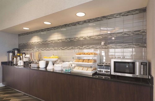 Norman Hotel | La Quinta Inn & Suites by Wyndham Oklahoma City Norman