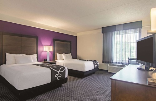 Norman Hotel | La Quinta Inn & Suites by Wyndham Oklahoma City Norman