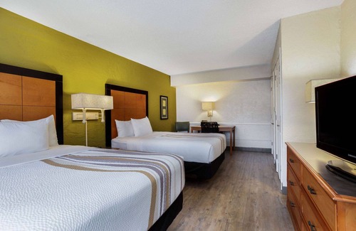 Westshore Hotel | La Quinta Inn Tampa Airport Stadium Westshore