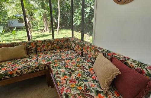 Cahuita Cabin | La Rana De Cahuita