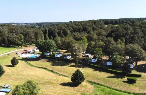 Abjat-sur-Bandiat House | La Ripole Campsite * - Mobile home Eco 3 rooms 4 people Without Sanitary