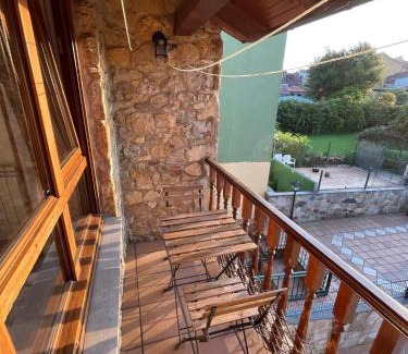 Aviles Apartment | La Santina y su Balcón