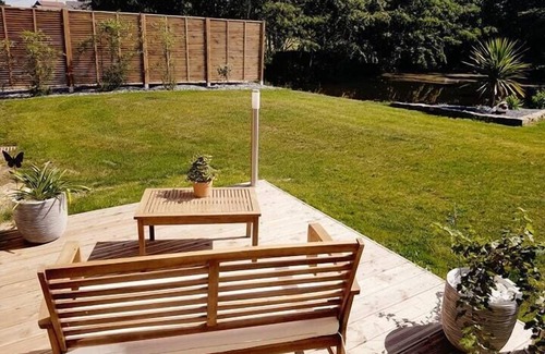 Argentre-du-Plessis Apartment | La Suite de l'Elixir - Love gite with spa and priv