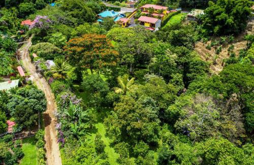 San Roque Bed & Breakfast | La Terraza Guest House B&B