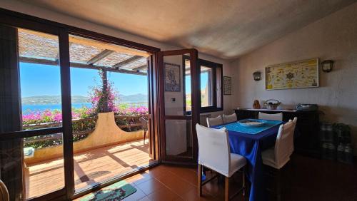 Villaggio Piras House | LA TERRAZZA SUL MARE - panoramic cottage overlooking sea and Caprera island in a quiet residential area - 150 mt from the sea