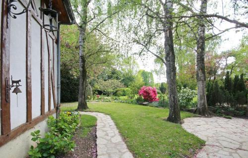 Hebecourt House | La Vallée