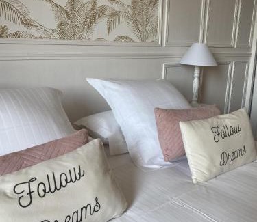 Dinan House | La Villa Côté Cour