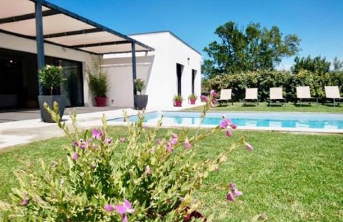 Saint-Martin-de-Crau Villa | La villa Crau Alpilles Camargue