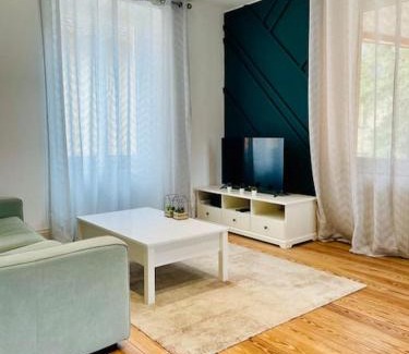 Jungholtz Apartment | La Villa Hortensia