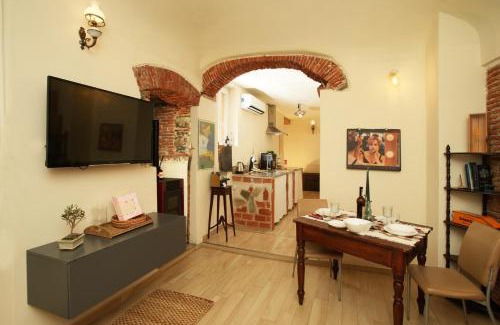 Albenga Apartment | La Volta Segreta