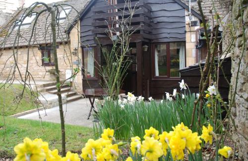 Broadway House | Laburnum Cottage Broadway