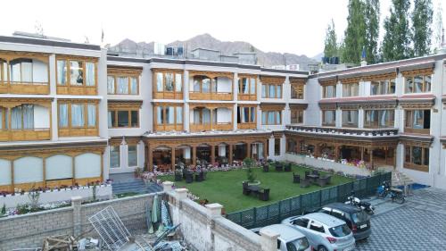 Leh Hotel | Ladakh Himalayan Retreat