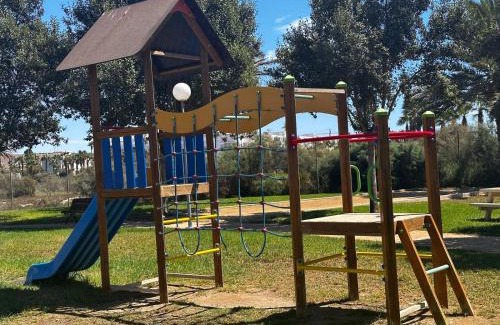 Almerimar Apartment | Lago De Almerimar Three Bedroom Beach Front Apartment