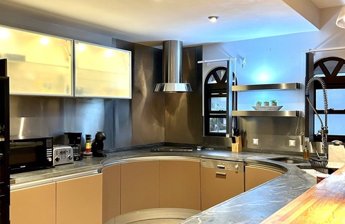 Cole Bay Apartment | Lagoonside Evasion